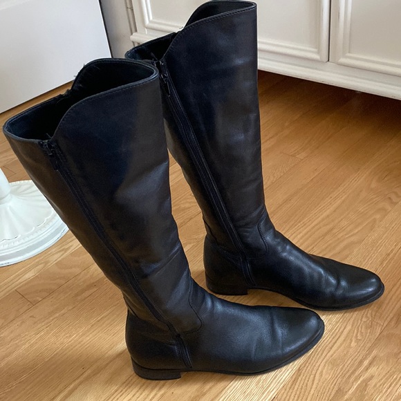 LaCanadienne Shoes - LaCanadienne Boots